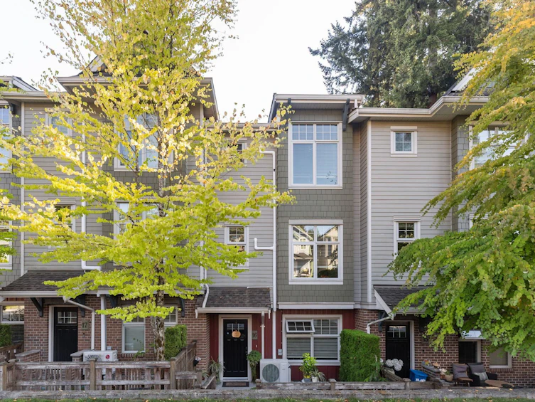16-3380 Francis Crescent, Coquitlam, BC, V3E 0H1