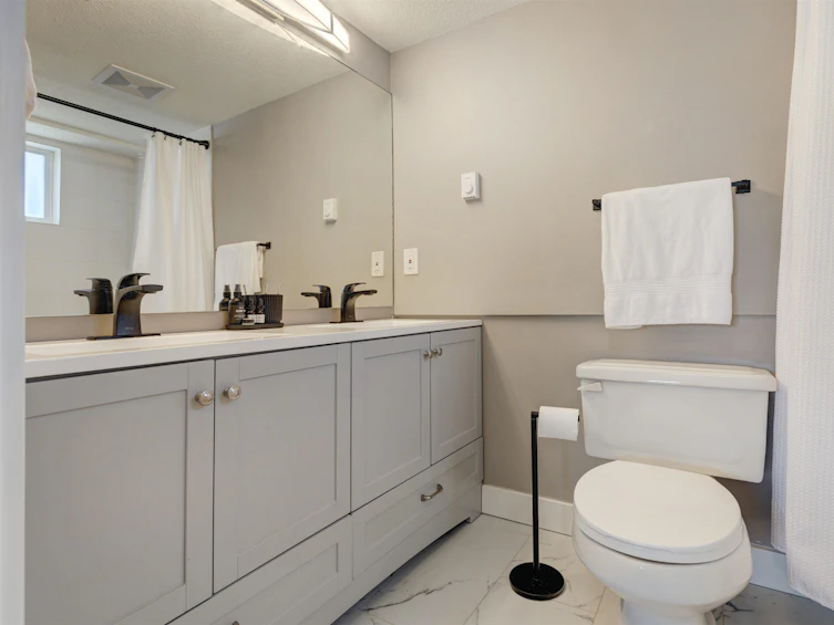 412-5465 203, Langley, BC, V3A 9L8 - 13