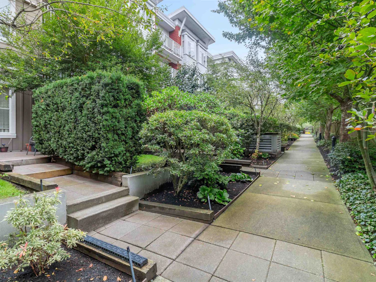 108-12283 224 Street, Maple Ridge, BC, V2X 8Z3 - 16