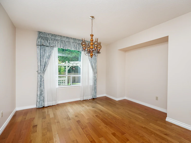 14956 21b Avenue, Surrey, BC, V4A 8Z7 - 5