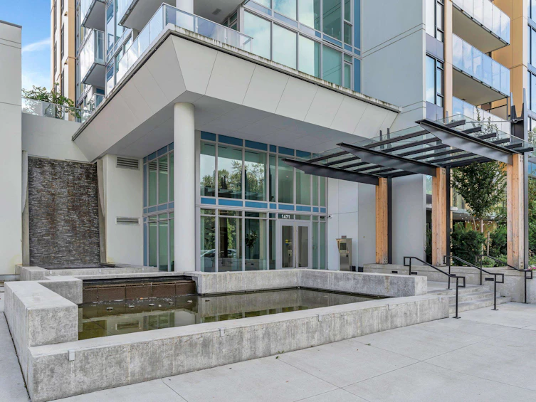 1404-1471 Hunter Street, North Vancouver, BC, V7J 1H3 - 4
