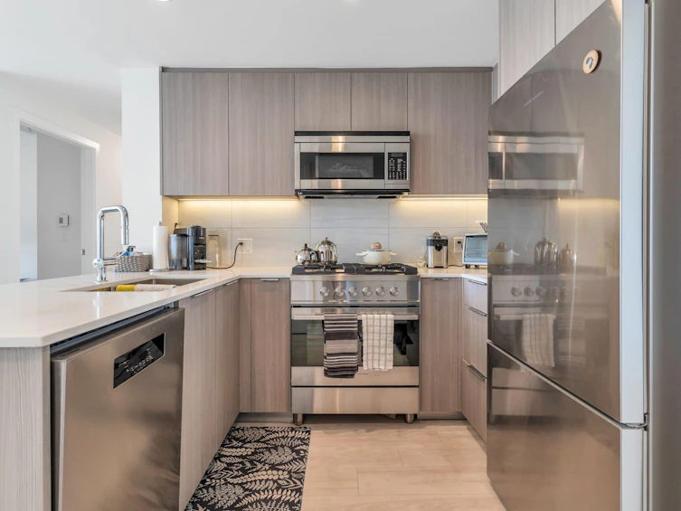 1404-1471 Hunter Street, North Vancouver, BC, V7J 1H3 - 7