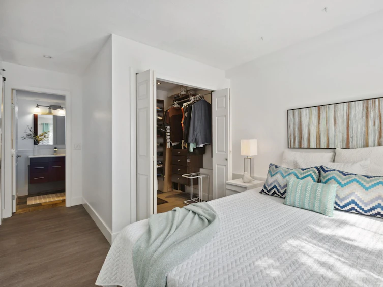101-2045 Franklin Street, Vancouver, BC, V5L 1R4 - 11