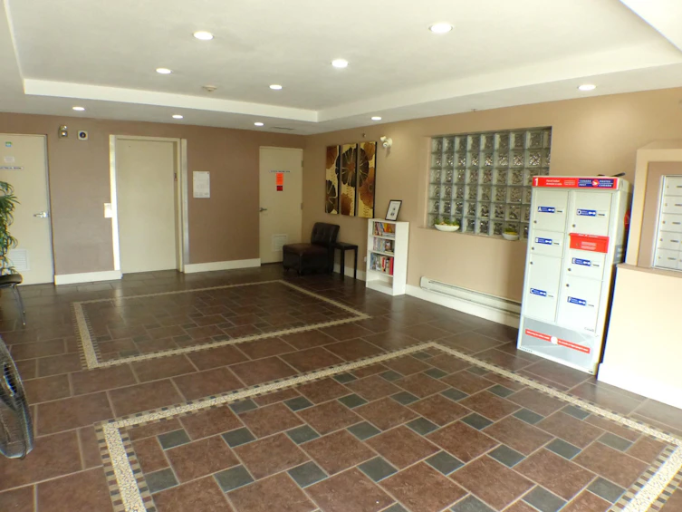 205-46021 Second Avenue, Chilliwack, BC, V2P 1S6 - 4
