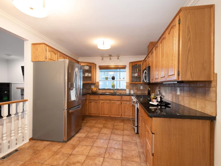 9 Boulderwood Place, Port Moody, BC, V3H 4H9 - 7
