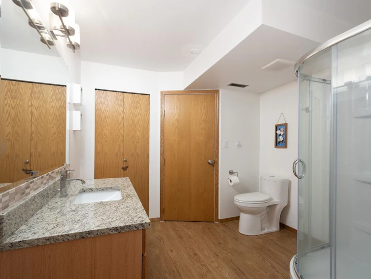9 Boulderwood Place, Port Moody, BC, V3H 4H9 - 33