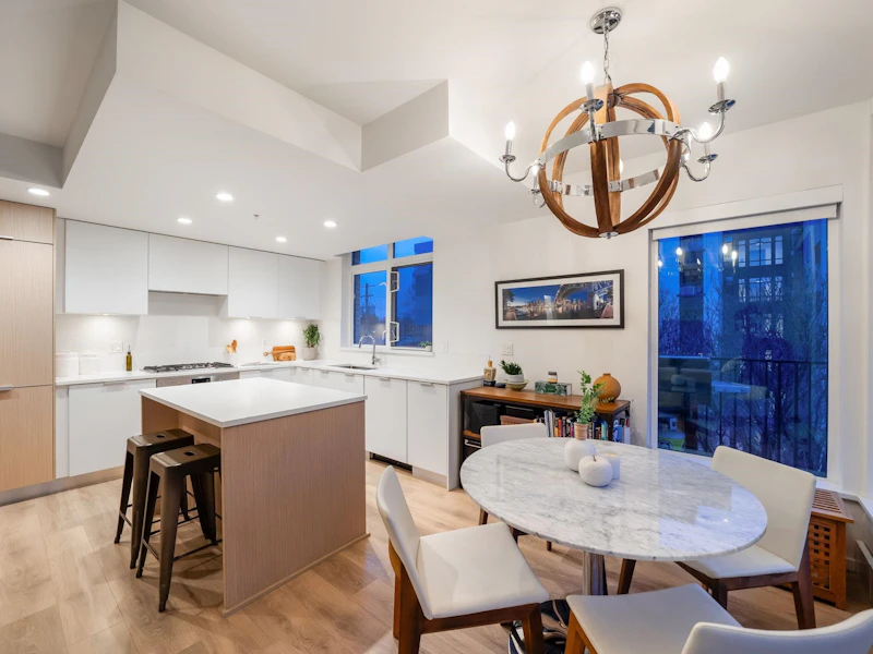 310 - 5080 Quebec Street, Vancouver BC