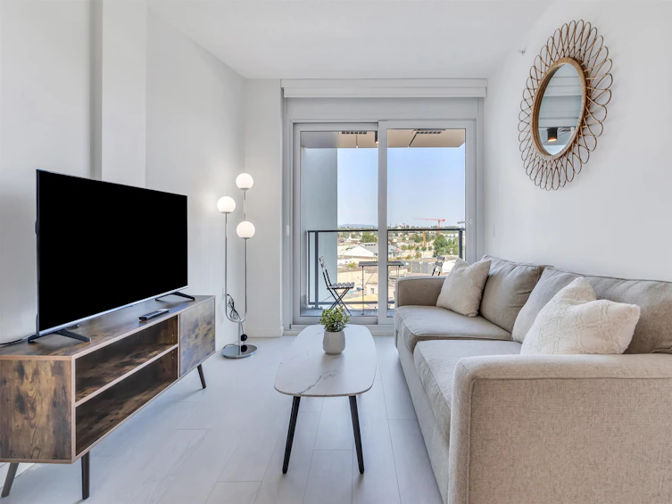 911-180 East 2 Avenue, Vancouver, BC, V5T 0K4