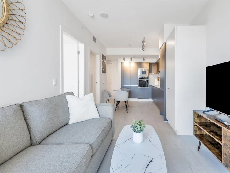 911-180 East 2 Avenue, Vancouver, BC, V5T 0K4 - 3