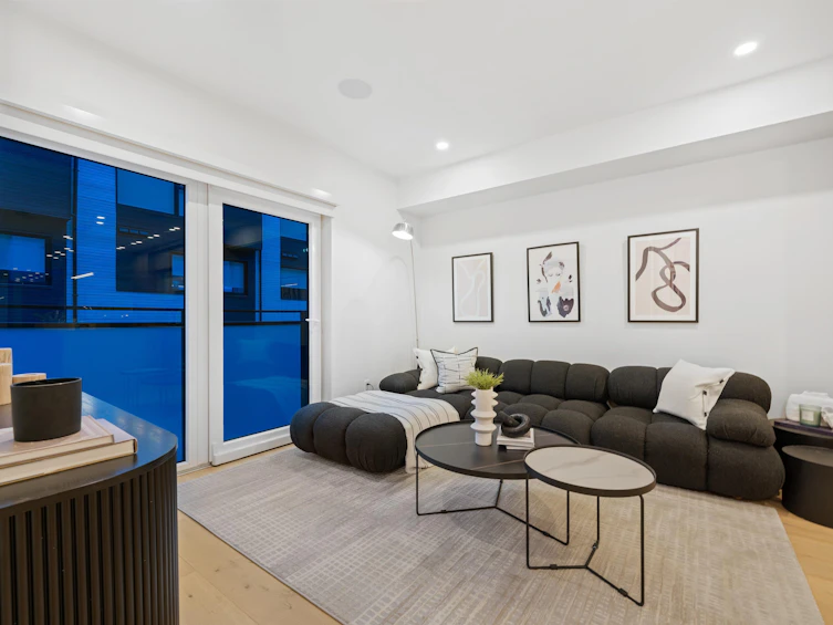 126-649 E 3rd Street, North Vancouver, BC, V7L 1G6 - 2