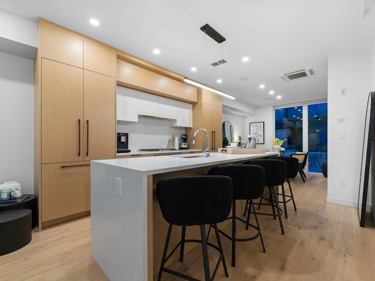 126-649 E 3rd Street, North Vancouver, BC, V7L 1G6 - 6