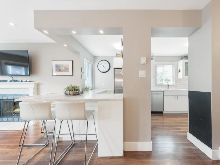 90 West 16th Avenue, Vancouver, BC, V5Y 1Y6 - 10