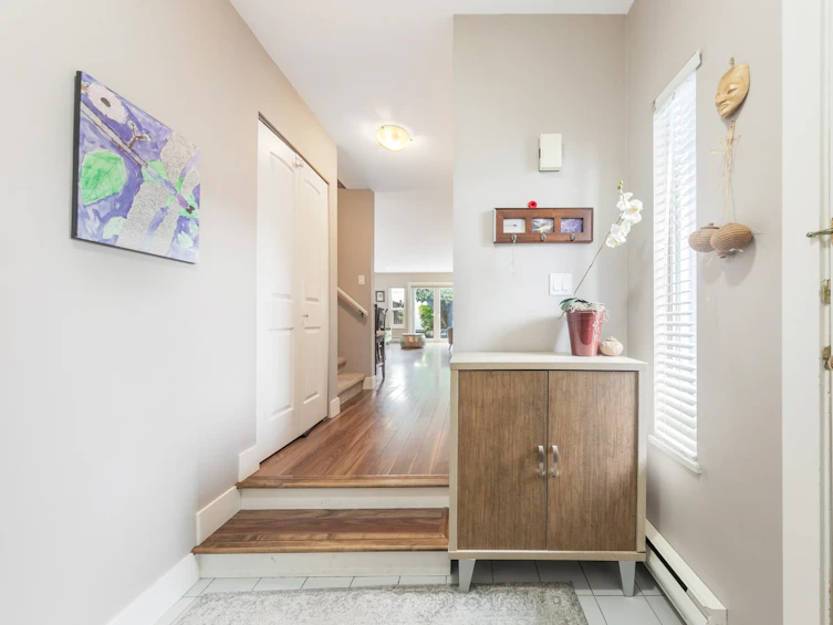 90 West 16th Avenue, Vancouver, BC, V5Y 1Y6 - 18