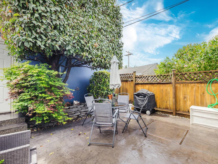 90 West 16th Avenue, Vancouver, BC, V5Y 1Y6 - 27