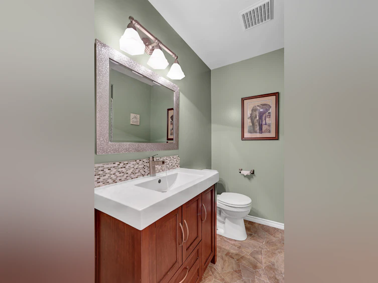 20123 Ashley Crescent, Maple Ridge, BC, V2X 0P4 - 17