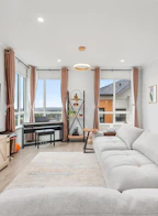 124 15111 Edmund Drive