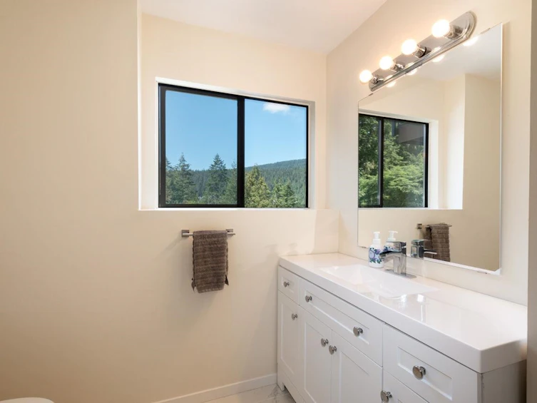 4660 Eastridge Road, North Vancouver, BC, V7G 1K4 - 31