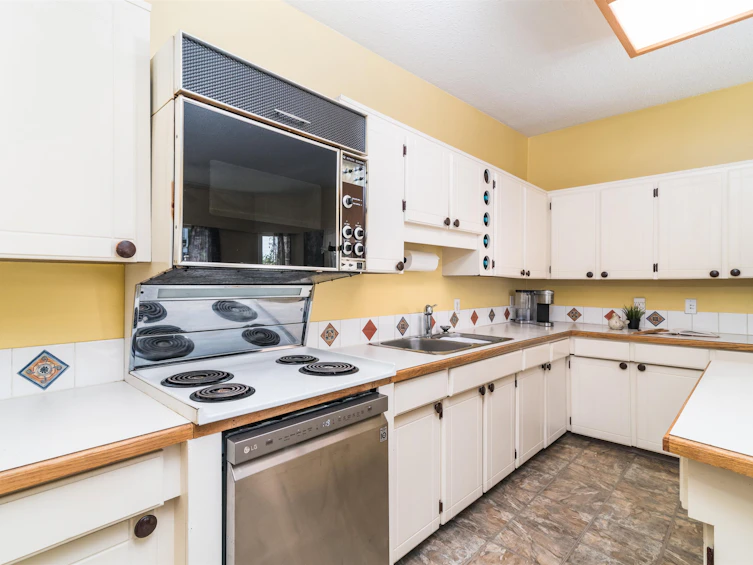 11596 Parkwood Place, Delta, BC, V4C 7L1 - 28