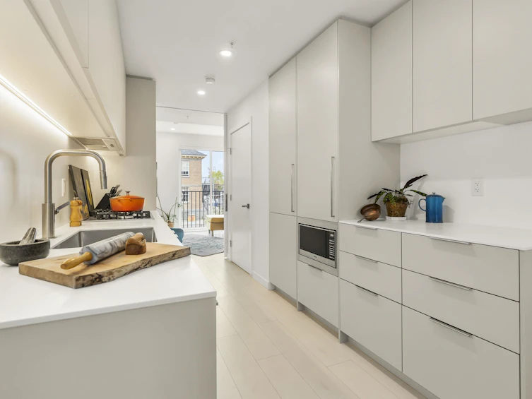 339-1120 East Georgia Street, Vancouver, BC, V6A 1Z3 - 11