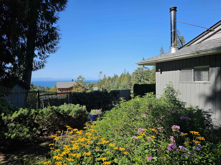 1526 Whitesails Drive, Bowen Island, BC, V0N 1G2 - 6