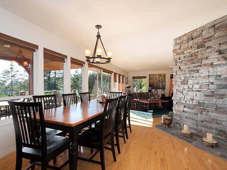 1526 Whitesails Drive, Bowen Island, BC, V0N 1G2 - 13