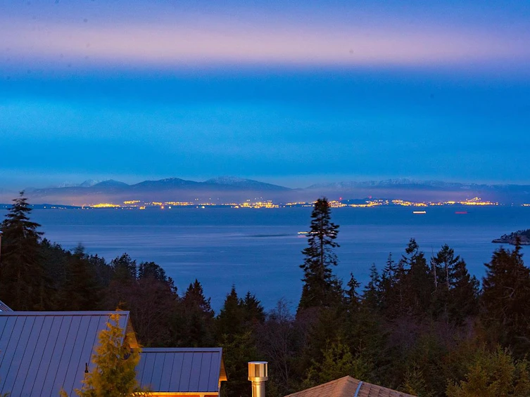 1526 Whitesails Drive, Bowen Island, BC, V0N 1G2 - 19