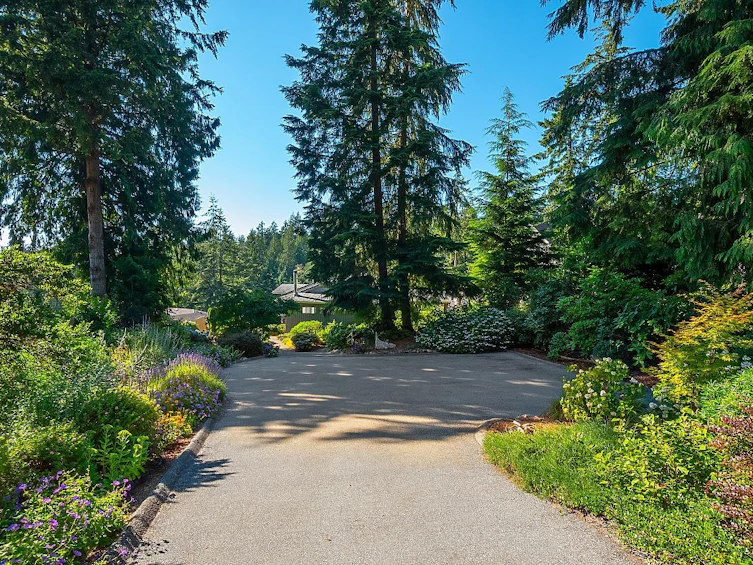 1526 Whitesails Drive, Bowen Island, BC, V0N 1G2 - 4