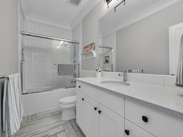 12765 14b Avenue, Surrey, BC, V4A 1J8 - 35