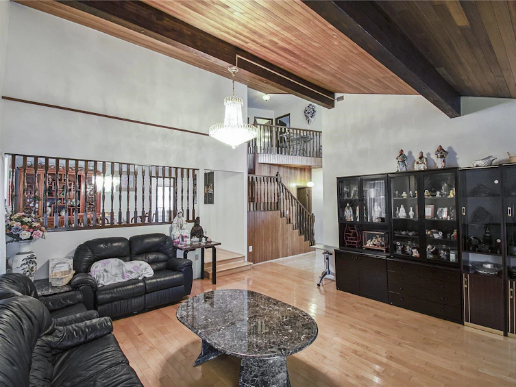 2920 Camrose Drive, Burnaby, BC, V5A 3W9 - 4