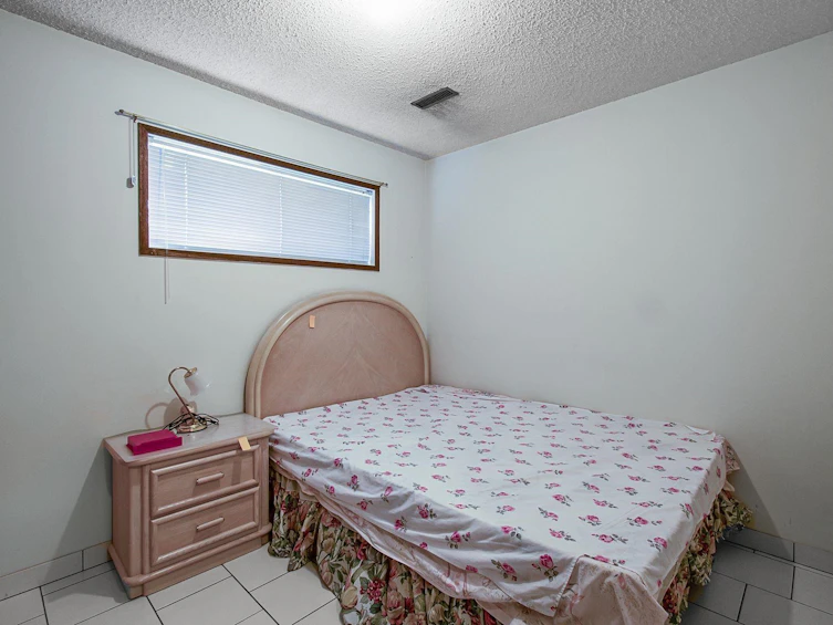 2920 Camrose Drive, Burnaby, BC, V5A 3W9 - 30