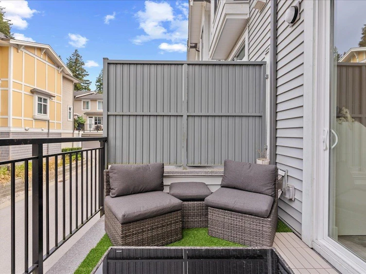 14-9718 161a Street, Surrey, BC, V4N 6S7 - 9