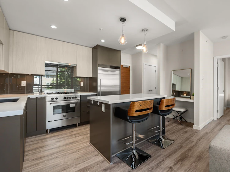207-711 Breslay Street, Coquitlam, BC, V3J 0G7 - 5