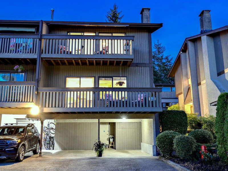 975 Old Lillooet Road, North Vancouver BC V7J 3H6