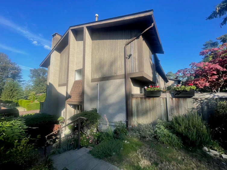 975 Old Lillooet Road, North Vancouver, BC, V7J 2H5 - 40