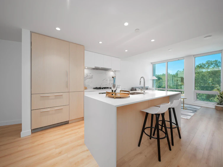 511-1500 Fern Street, North Vancouver, BC, V7J 0E6 - 5