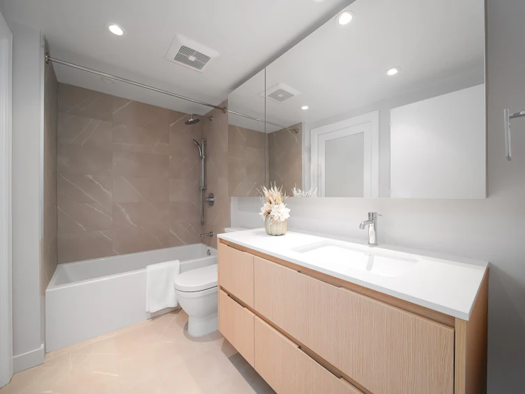 511-1500 Fern Street, North Vancouver, BC, V7J 0E6 - 18