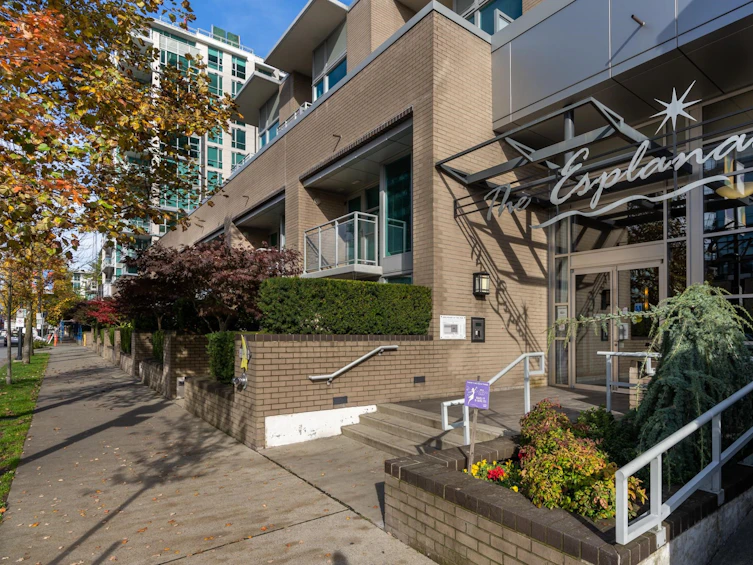 1601-188 East Esplanade Avenue, North Vancouver, BC, V7L 4Y1 - 2