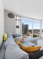 1706 2133 Douglas Road