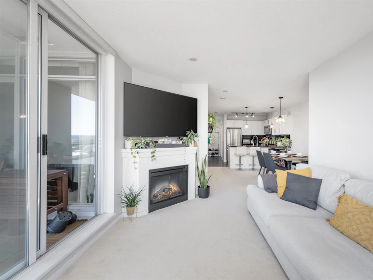 1706-2133 Douglas Road, Burnaby, BC, V5C 0E9 - 9
