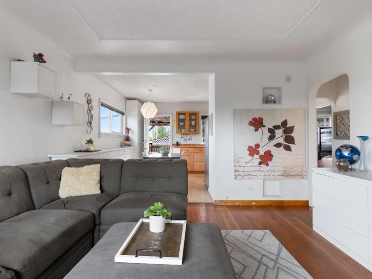 1559 E 41st Avenue, Vancouver, BC, V5P 1K3 - 4
