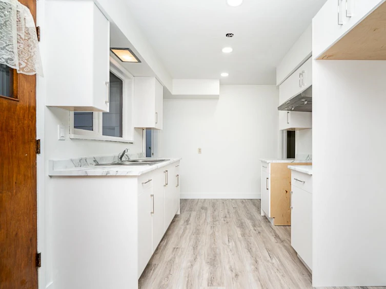 5635 10th Avenue, Delta, BC, V4L 1B9 - 9