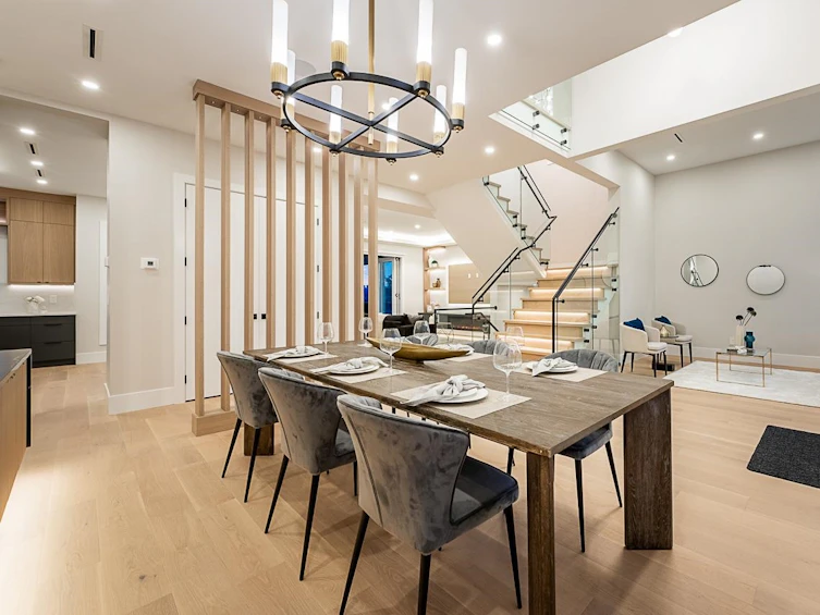 6050 Buchanan Street, Burnaby, BC, V5B 2S2 - 6