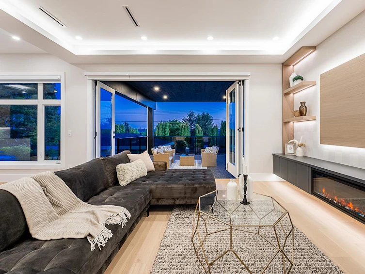 6050 Buchanan Street, Burnaby, BC, V5B 2S2 - 11