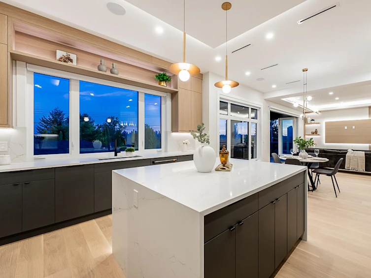 6050 Buchanan Street, Burnaby, BC, V5B 2S2 - 17