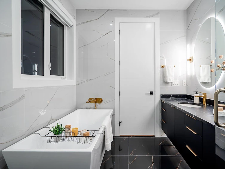 6050 Buchanan Street, Burnaby, BC, V5B 2S2 - 32