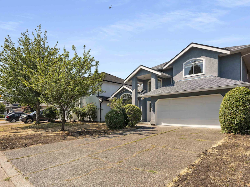 22551 Mclean Avenue, Richmond BC V6V 2P7