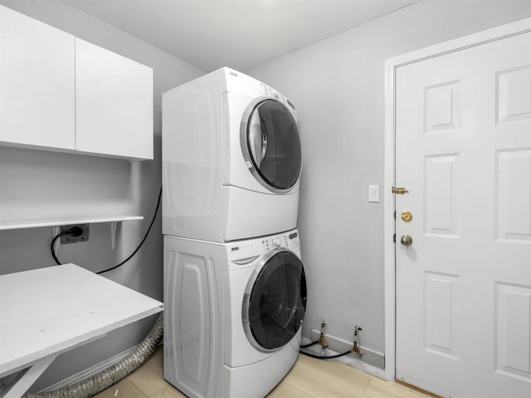 22551 Mclean Avenue, Richmond, BC, V6V 2P7 - 17