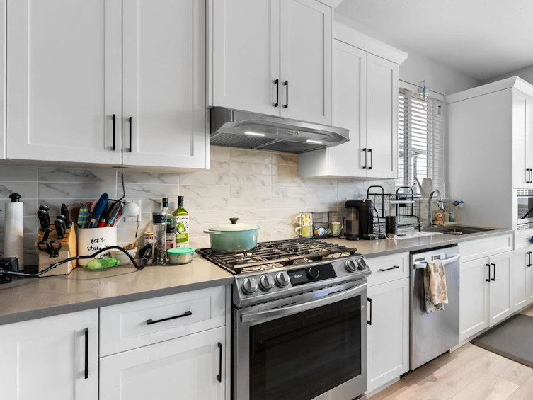 20291 82a Avenue, Langley, BC, V2Y 0Y9 - 4