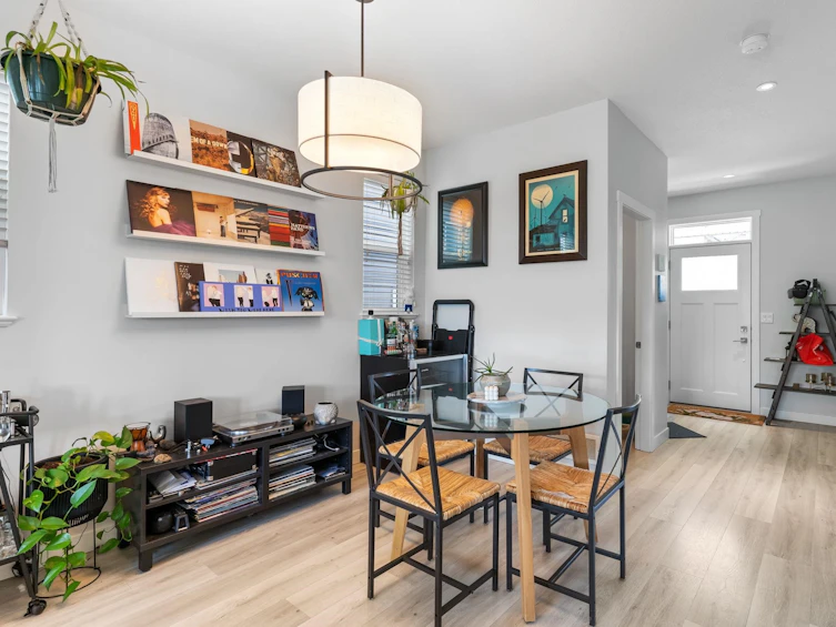 20291 82a Avenue, Langley, BC, V2Y 0Y9 - 10