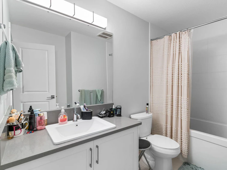 20291 82a Avenue, Langley, BC, V2Y 0Y9 - 24